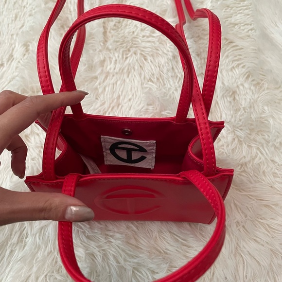 Stunning Telfar small shopping bag, Rare color! - Picture 4 of 13